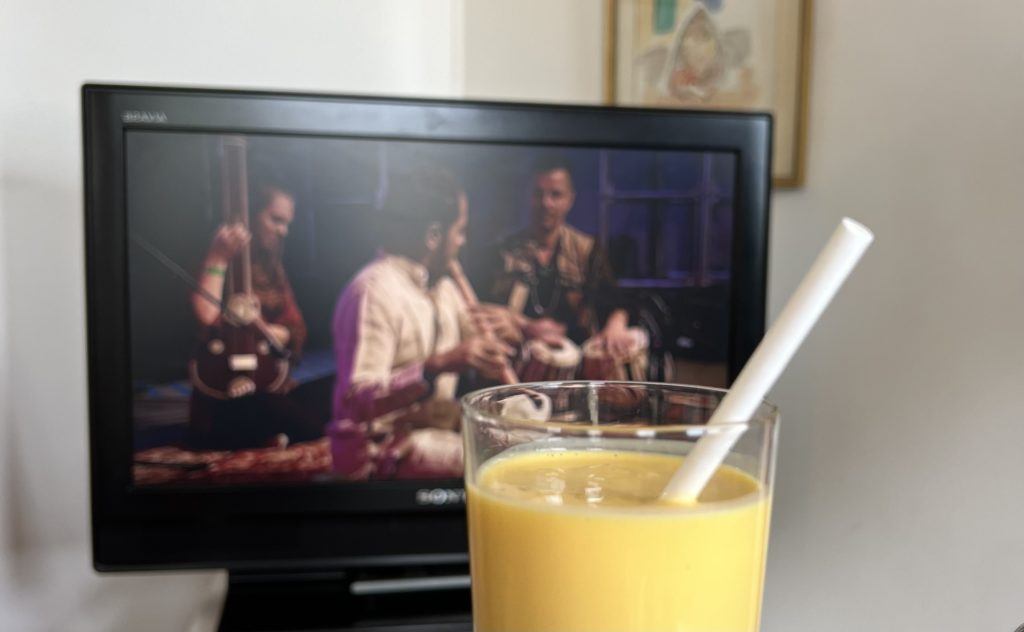 mango lassi during jay ghandi's set at ragas live 2022 streaming from paris, france