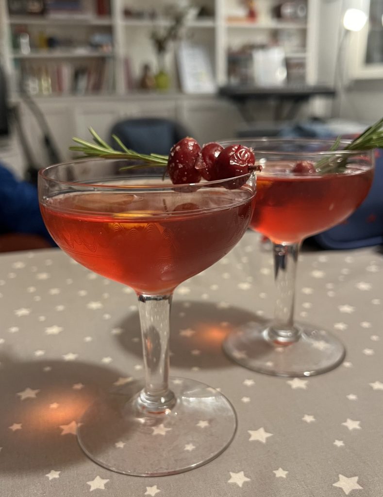 cookie party 2022, cranberry old fashioned